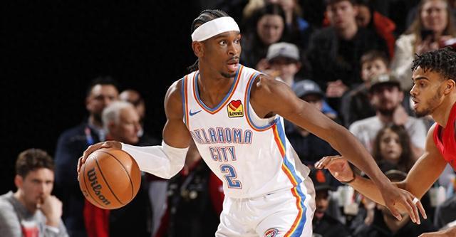 现出强大的 现出强大的